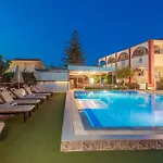 Oscar Villa & Studios